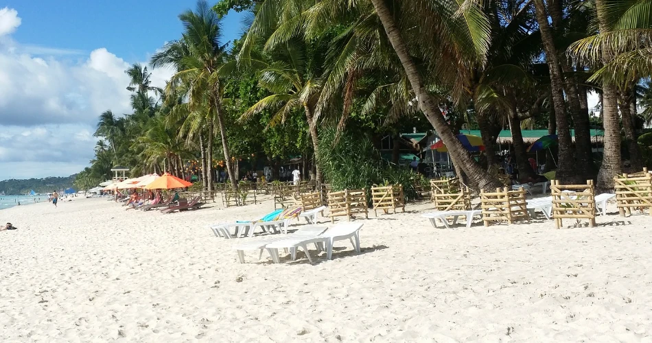10 of the UAE's Best Beaches for Families