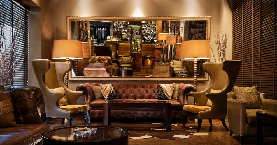 Fairmont Cigar Bar