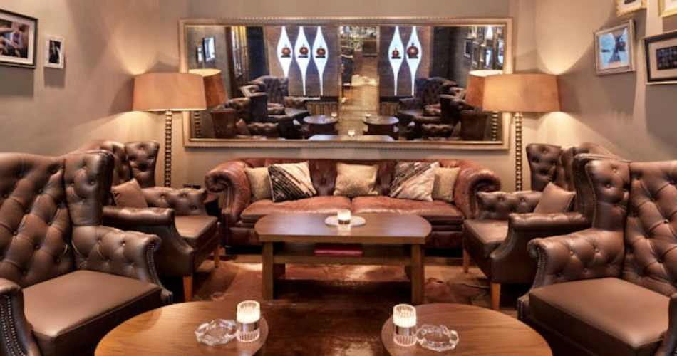 Fairmont Cigar Bar