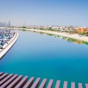 Keysplease Holiday Homes - Palm Views East Dubai