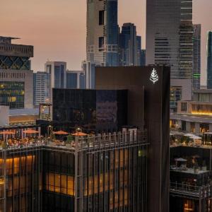 Four Seasons Hotel Dubai International Financial Centre 