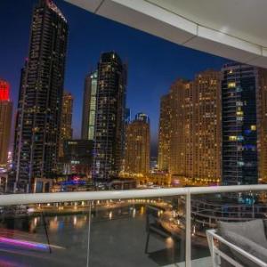 Huge Deluxe Dubai Marina Water View Apartment