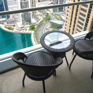 Luxurious High Floor W/ Lake View Dubai