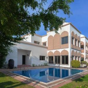 Maison Privee - 5 Star Villa w Private Pool and Beach on Palm Jumeirah