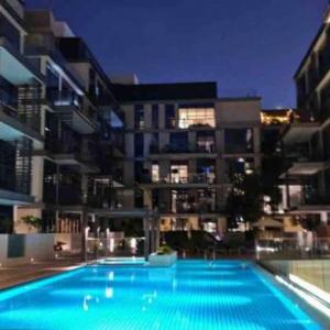 Houst Holiday Homes - City Walk Building 2A