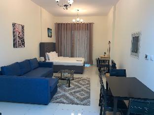 Large Studio  in Elite Residences 1