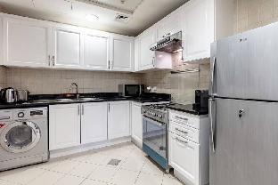 Stylish 1 BDR in Tecom | Netflix | Pool