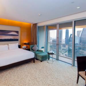 Platinium Dubai - Address Dubai Mall