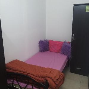 Furnished room
