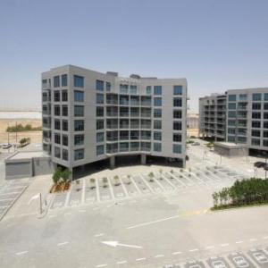 Signature Holiday Homes - Furnished Studio in MAG 565 Dubai