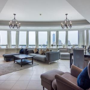 Luxurious Penthouse with the Sea View Dubai