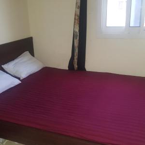 BEDSPACE FOR UGANDANS