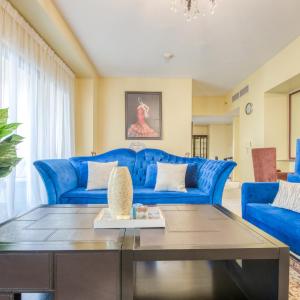 Two Bedroom Apartment in Shams 4 JBR Walk by Deluxe Holiday Homes Dubai 