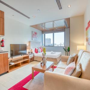 Studio Apartment in the Spirit Tower by Deluxe Holiday Homes Dubai 