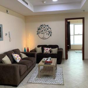 Cozy 2BHK Near to DMCC Metro Station -505