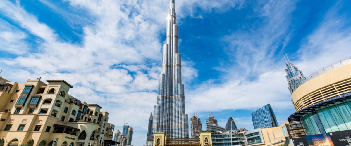 Get a Glimpse of the Futuristic City With Dubai Tour Package
